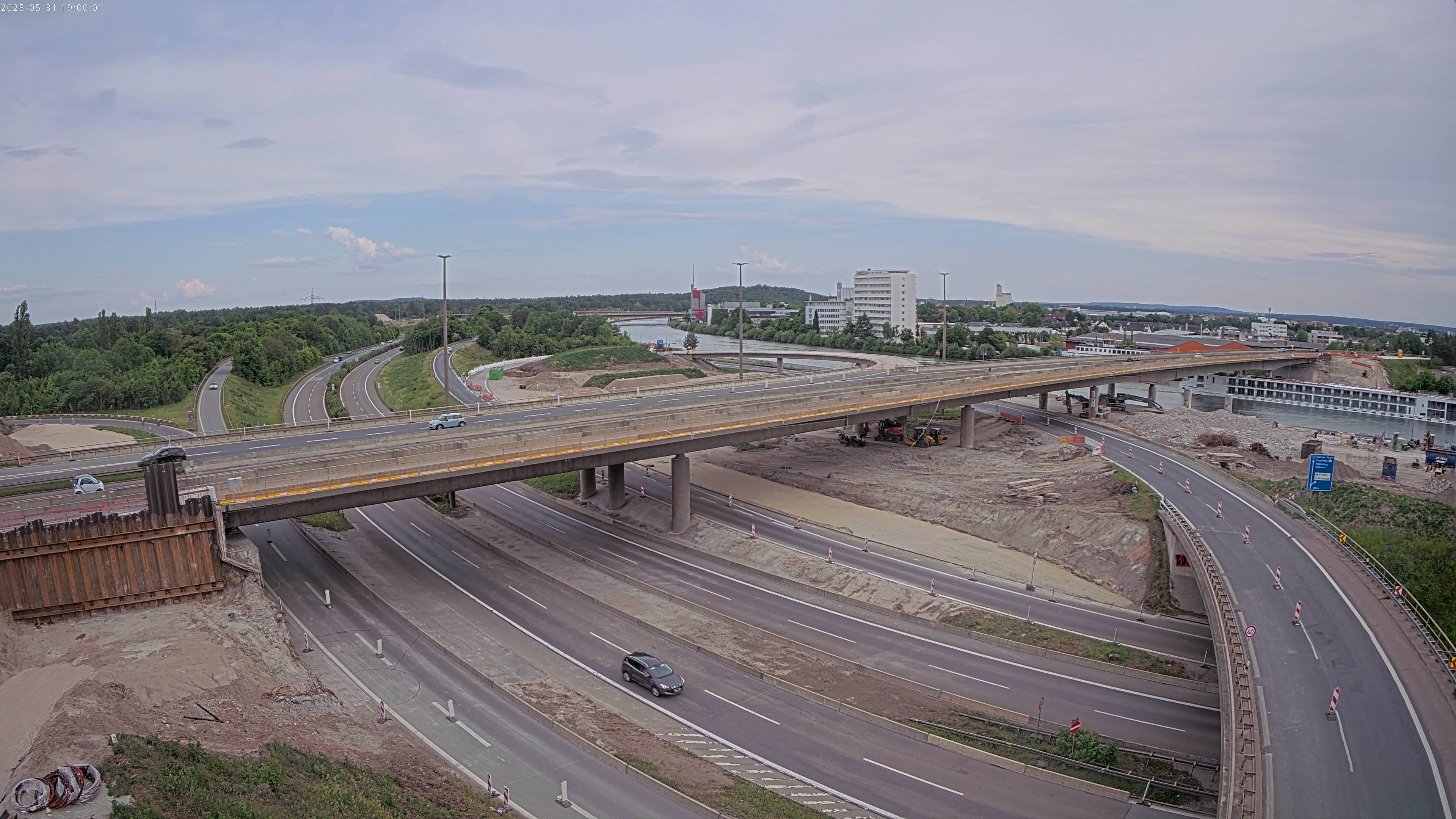 Derzeitiger Stand der Baustelle 'Neubau Brücke Frankenschnellweg'